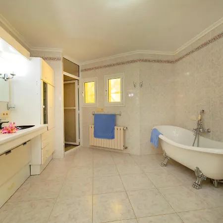 Hotel Picaflor By Interhome Benissa