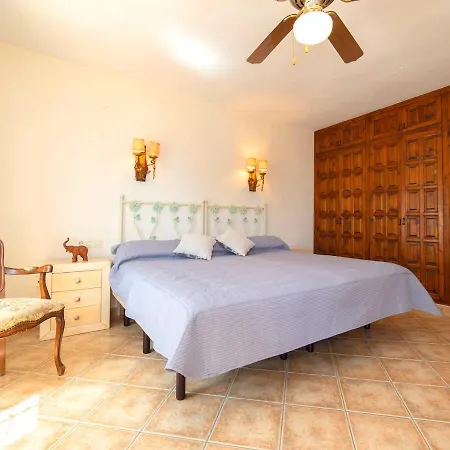 Picaflor By Interhome Benissa